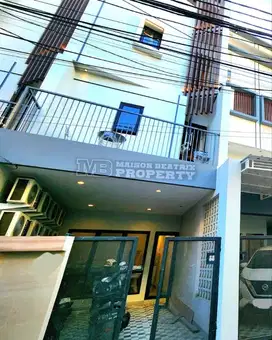 INVESTASI KOSTAN EKSLUSIVE FULL FURNISH DEKAT DG KAMPUS² , JAKBAR