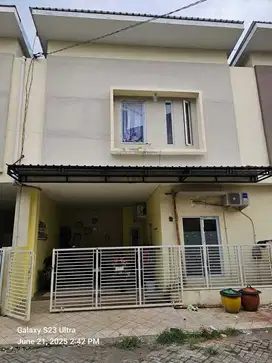 KOST KOSTAN PUTRI SUHAT LOWOKWARU MALANH