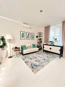 Rumah Hook Di Discovery Bintaro Jaya 7091