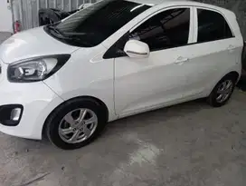 Kia Picanto 2012 Bensin