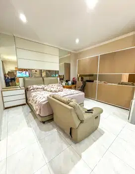 Dijual rumah di pik1 termurah bagus