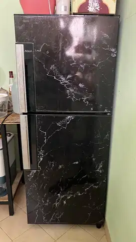 DI JUAL KULKAS AQUA 2 PINTU
