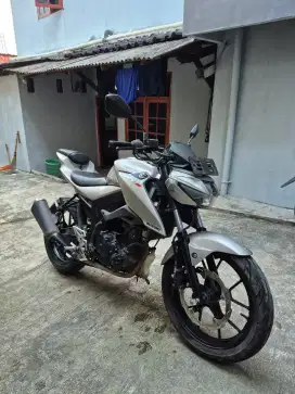 Suzuki GSX 150S