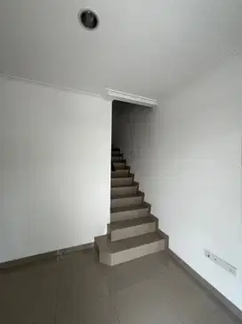 Disewa Cepat Rumah Pik2 Tahap 2 Lokasi Strategis Uk 6x10 Ada 1Ac