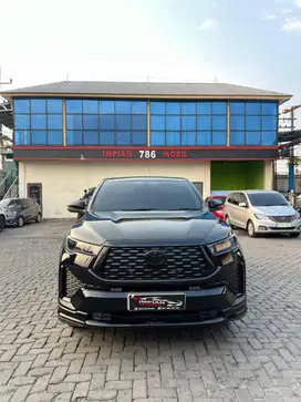 Toyota Innova Zenix V Hybrid Modelista A/T Hitam 2024 xpander fortuner