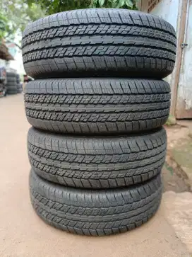 BAN 265/70 R16 BRIDGESTONE DUELER H/T LIKE NEW