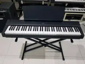 Yamaha Digital Piano P121