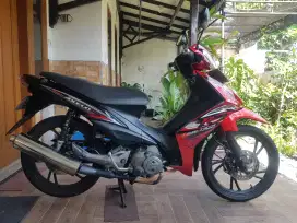 Suzuki shogun axelo