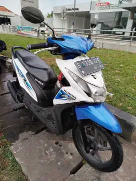 Honda beat fi 2016