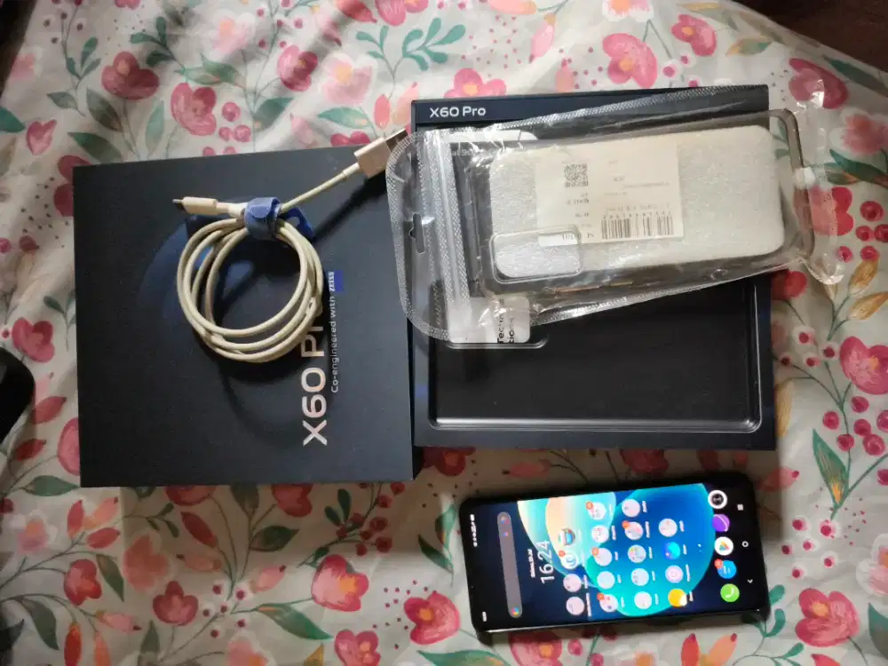Vivo X60 Pro 12/256Gb