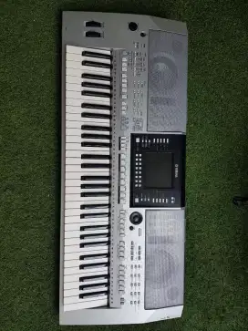 Yamaha PSR S910