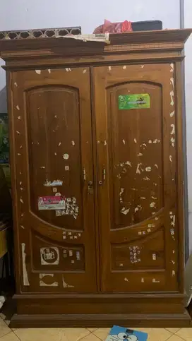 Lemari Kayu Jati 2 Pintu Bekas – Sejak 2007, Masih Kokoh!
