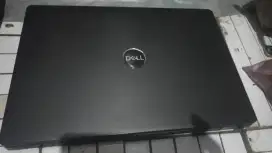 Laptop bekas rasa baru