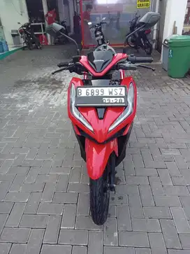 Vario LED 125cc
