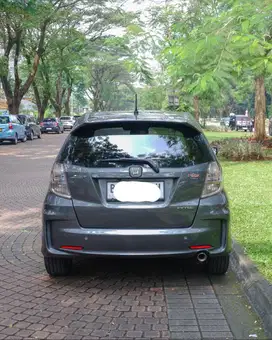 Dijual Honda Jazz 2013