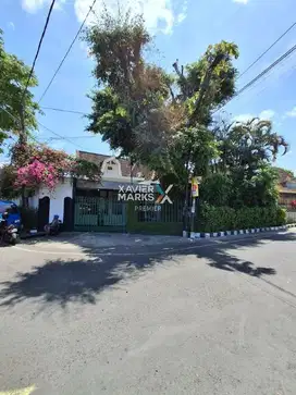 Dijual Rumah Terawat di Area Pulau - pulau, Klojen Malang