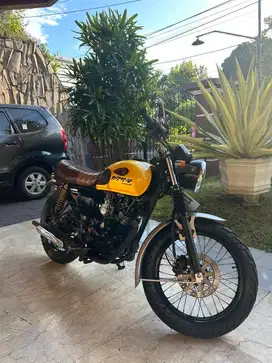 KAWASAKI W175 CAFE TAHUN 2019