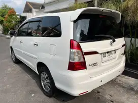 innova G 2.0 matic barong