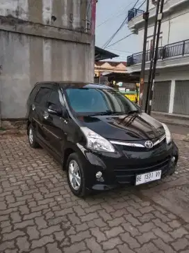 Avanza velos tahun 2012 top original super