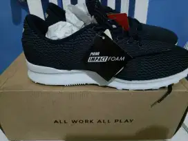 Sepatu Running Piero Baru