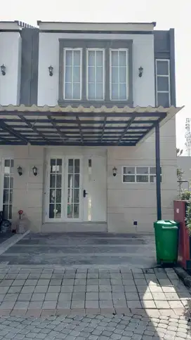 DISEWAKAN RUMAH PADDINGTON WISATA BUKIT MAS - ONE GATE SYSTEM