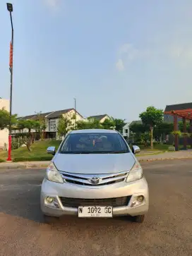 Toyota Avanza 1.3 G manual 2014