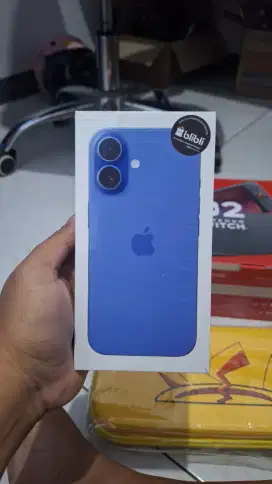 Iphone 16 128gb Ultramarine Baru garansi resmi