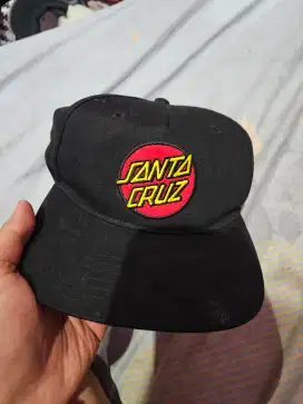 Preloved Topi Snapback Santa cruz