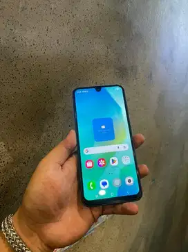 Samsung a 16 8/128 gb