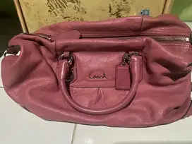 Tas coach warna pink