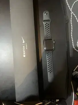 Apple Watch Series 3 Nike