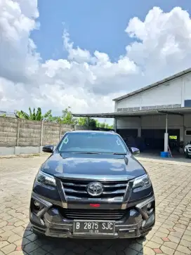 VRZ TRD 2020 diesel matic. Km 120rb