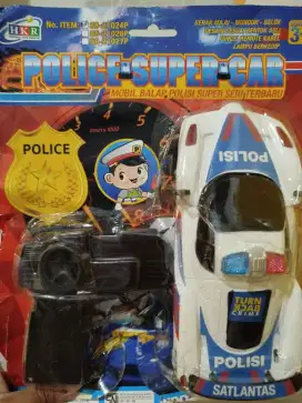 Remote control mobilan polisi