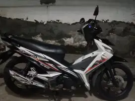 Honda supra x injeksi