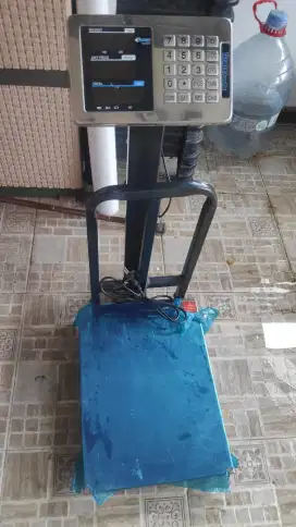 Timbangan 100 kg