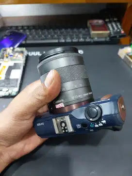 Kamera Canon M2