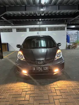 HONDA JAZZ RS MANUAL ISTIMEWA