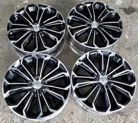 Velg original altis 2015 r17
