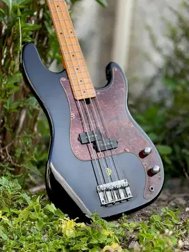 Maison Professional Precision Bass 1990s