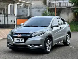 TERMURAH!!HRV E AT 2016 SIAP PAKAI