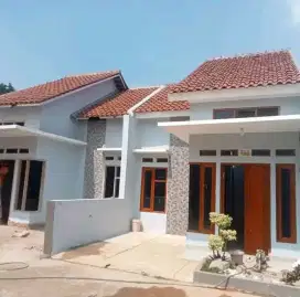 Rumah minimalis dekat jalan raya pitara