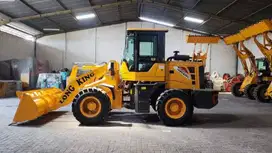 Wheel Loader China Tangguh Sparepart Mudah Kapasitas 1 - 3 Kubik Ready