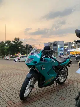 Ninja RR old 2010 Asli Hitam