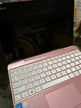 Laptop mini bisa jadi Tab // Notebook Asus T101HA Pink 2in1 Touchscree