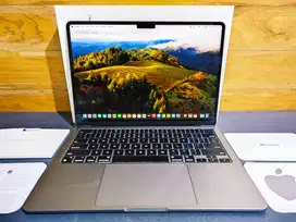 MacBook Air M2 iBox Apple M2 RAM 8GB SSD 256GB Fullset Garansi 07/2025