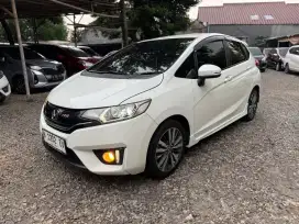 HONDA JAZZ 2015