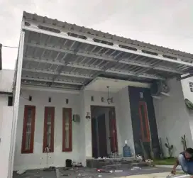 Kanopi garasi kendaraan baja ringan terpasang