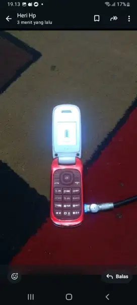 Hp samsung lipat , putih