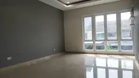 Rumah Bisa Untuk Kantor Siap Pakai di Sunter Mas Jakarta Utara