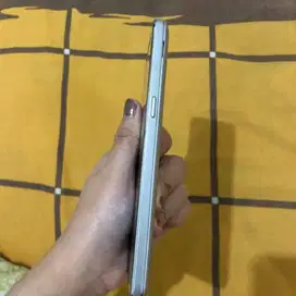 Dijual hp Second Samsung Galaxy j2 Prime